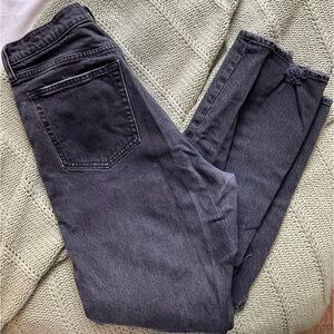Abercrombie & Fitch | 90s Straight Ultra High Rise Distressed Black Jeans